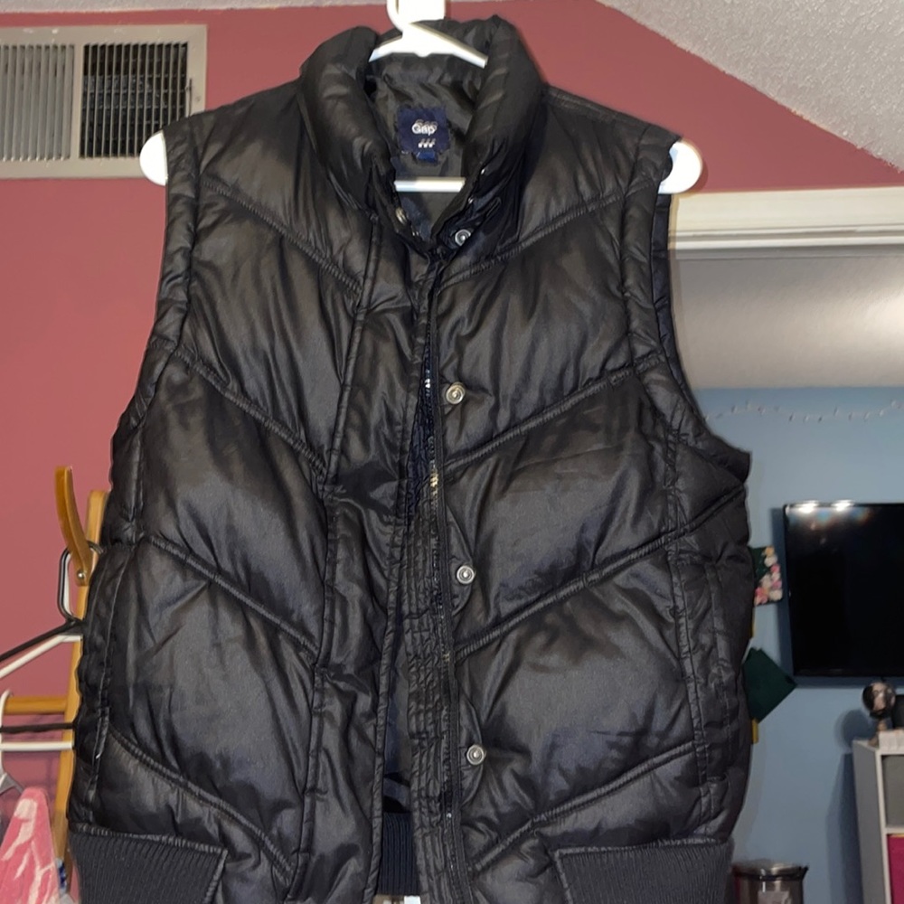 Gap Puffer Vest